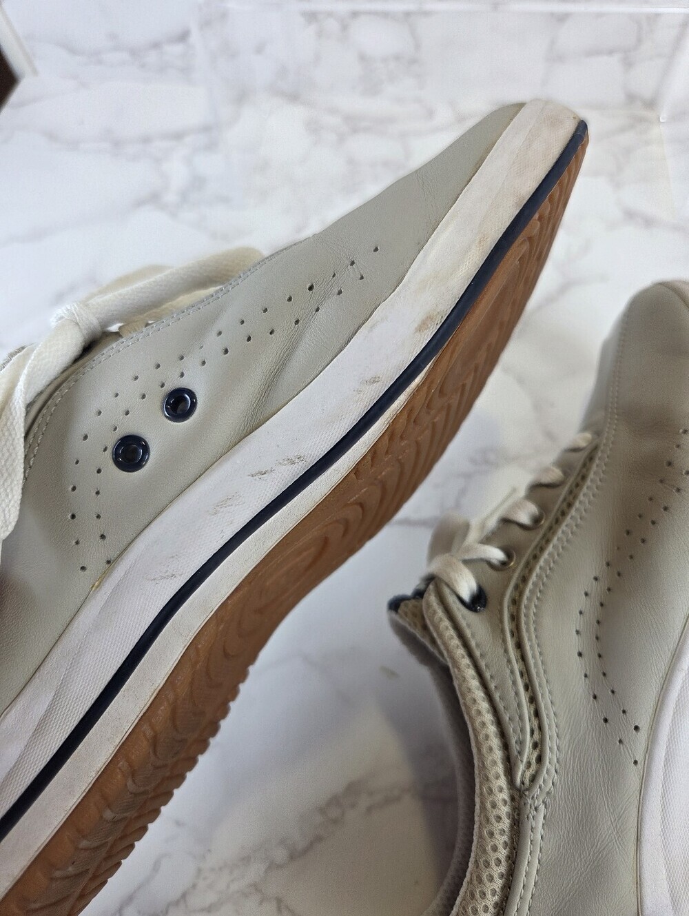 Keds Light Gray and White Lace-Up Sneakers(B32) - Picture 14 of 14